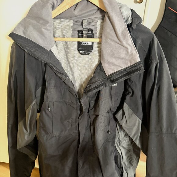THE NORTH FACE Men's Triclimate Waterproof Jacket with inner shell - Picture 1 of 6